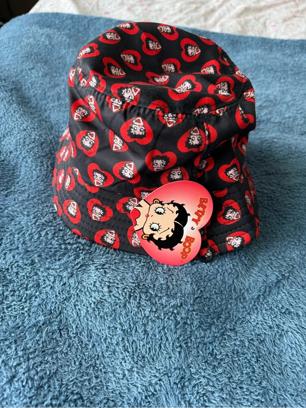 Betty Boop Black Hat with Red Heart Face Print